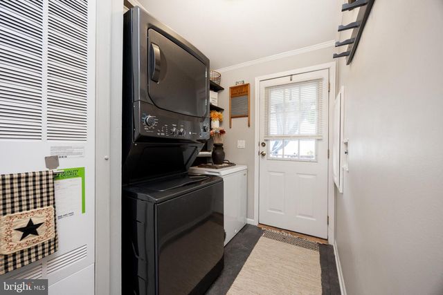 107 CARVER LN, Royersford, PA 19468