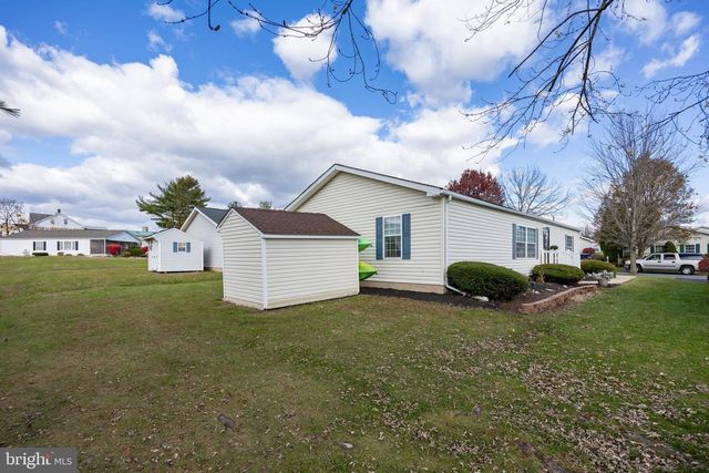 107 CARVER LN, Royersford, PA 19468