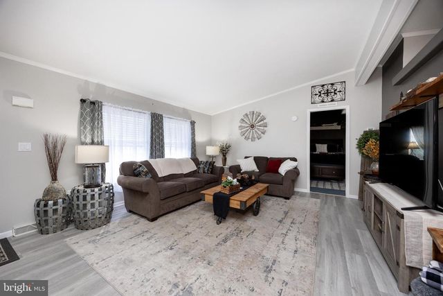 107 CARVER LN, Royersford, PA 19468