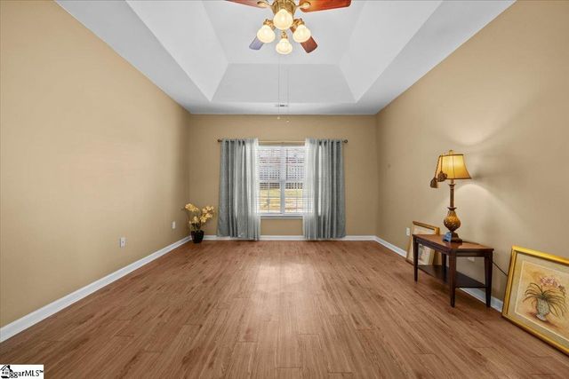 408 Bridgewood Court, Boiling Springs, SC 29316