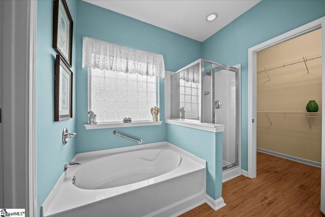 408 Bridgewood Court, Boiling Springs, SC 29316