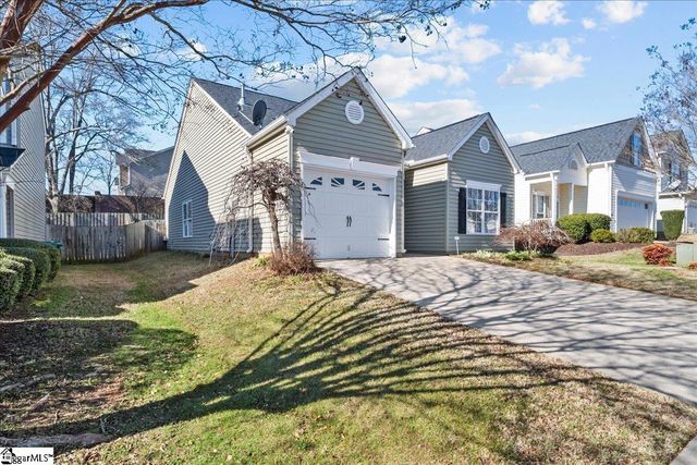 408 Bridgewood Court, Boiling Springs, SC 29316