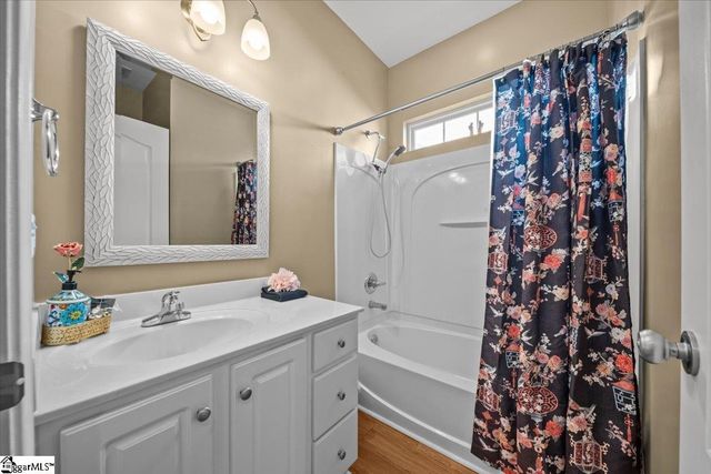 408 Bridgewood Court, Boiling Springs, SC 29316