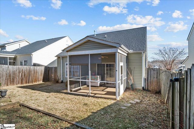 408 Bridgewood Court, Boiling Springs, SC 29316