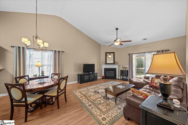 408 Bridgewood Court, Boiling Springs, SC 29316