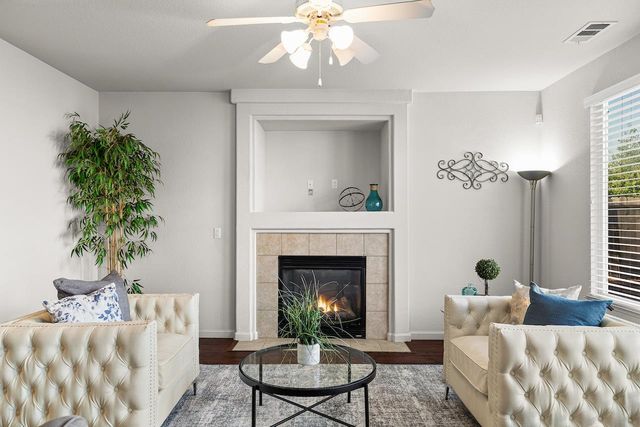 16152 Adobe Way, Lathrop, CA 95330