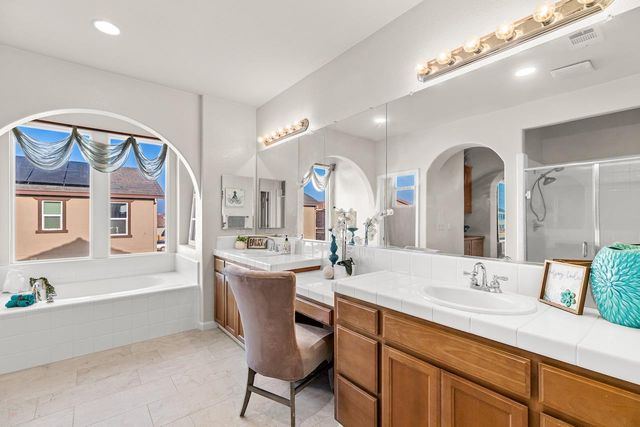 16152 Adobe Way, Lathrop, CA 95330