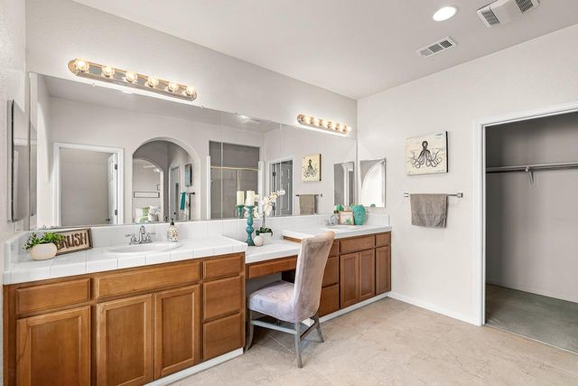 16152 Adobe Way, Lathrop, CA 95330