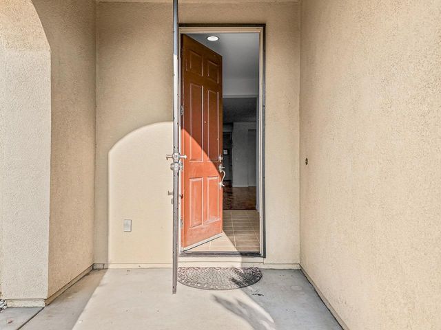 16152 Adobe Way, Lathrop, CA 95330