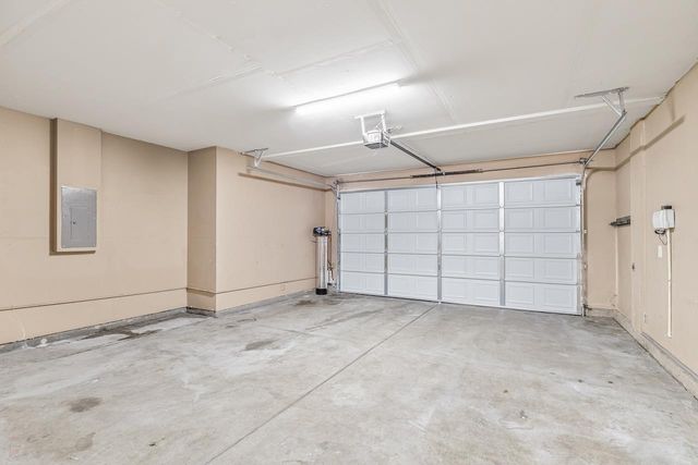 16152 Adobe Way, Lathrop, CA 95330