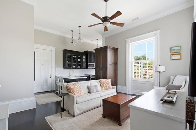 214 Calhoun Street 5, Charleston, SC 29401
