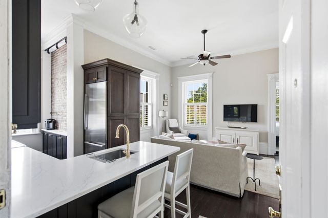 214 Calhoun Street 5, Charleston, SC 29401