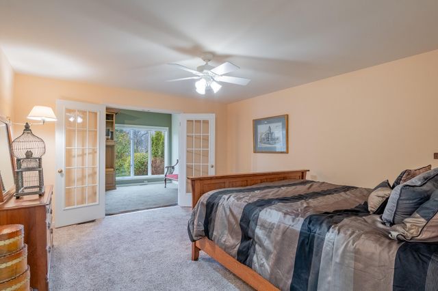 3804 Pheasant Walk Drive, Valparaiso, IN 46383