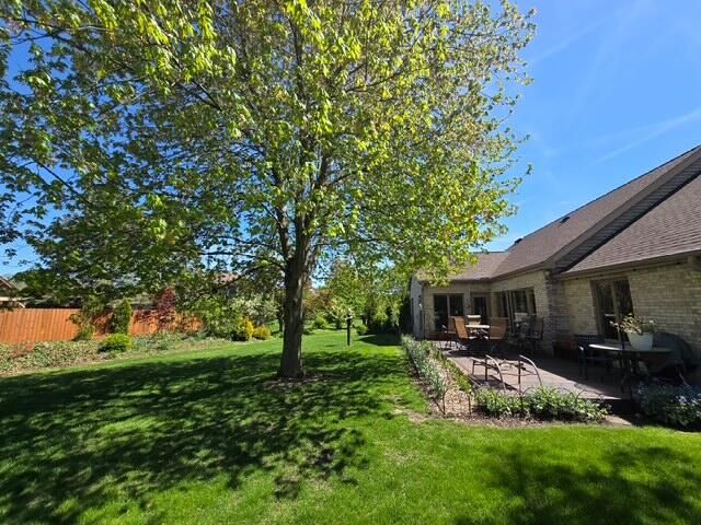 3804 Pheasant Walk Drive, Valparaiso, IN 46383