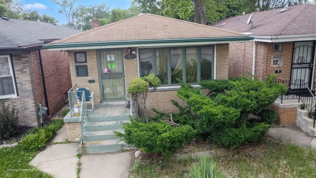 10240 S Torrence Avenue, Chicago, IL 60617