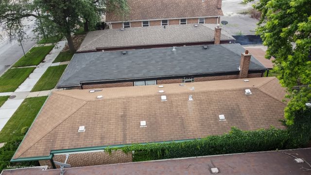 10240 S Torrence Avenue, Chicago, IL 60617