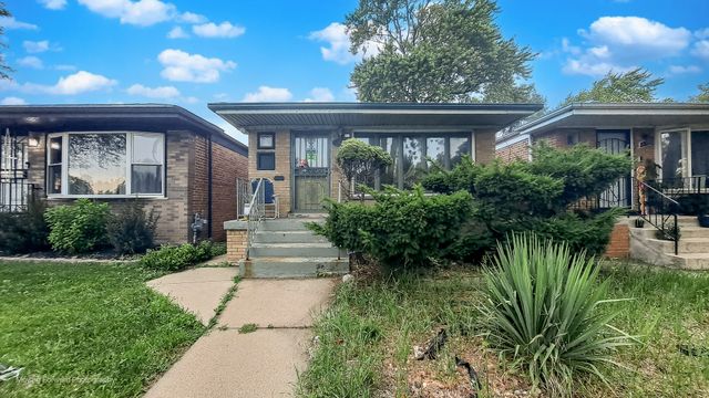 10240 S Torrence Avenue, Chicago, IL 60617