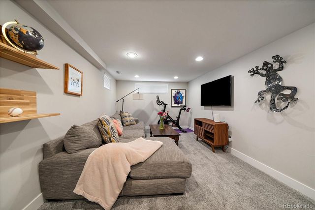 4801 W 32nd Avenue, Denver, CO 80212