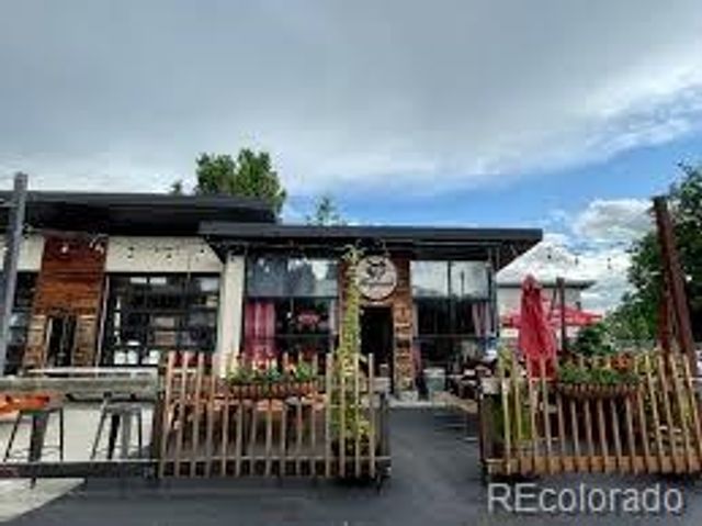4801 W 32nd Avenue, Denver, CO 80212