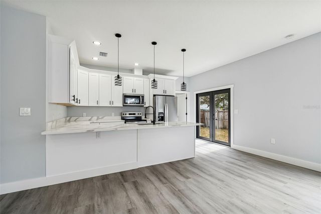 5140 70TH AVENUE N, Pinellas Park, FL 33781