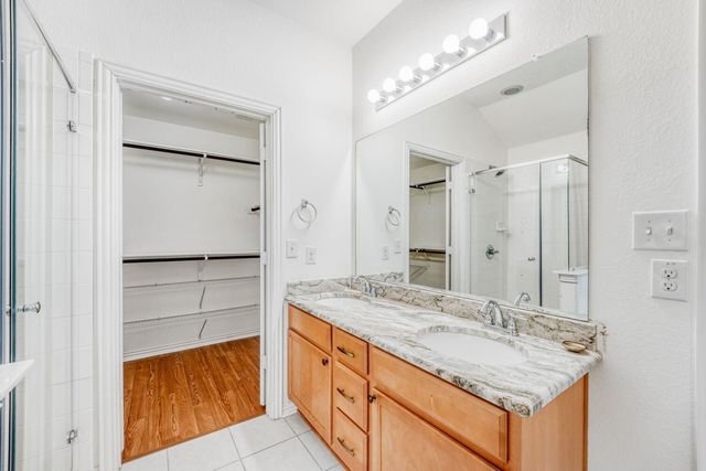 1007 Papaya CV, Hutto, TX 78634