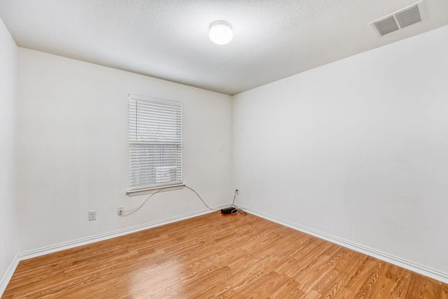 1007 Papaya CV, Hutto, TX 78634