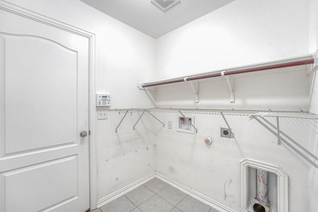 1007 Papaya CV, Hutto, TX 78634