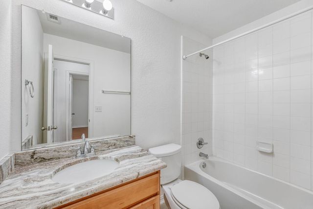 1007 Papaya CV, Hutto, TX 78634