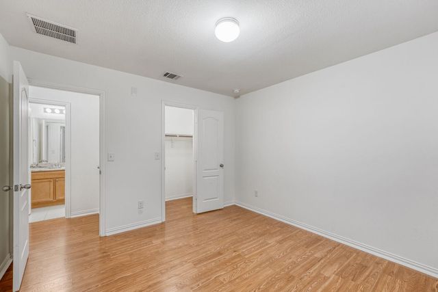 1007 Papaya CV, Hutto, TX 78634