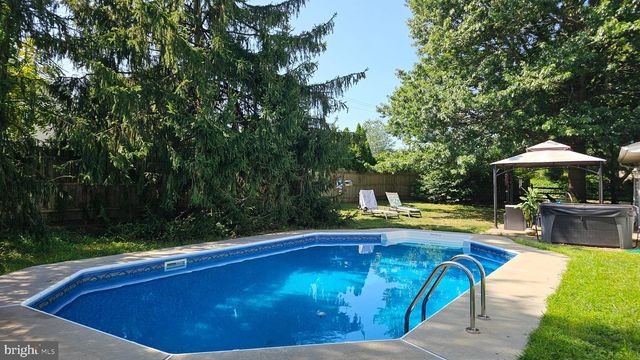 1997 SUNRISE WAY, Jamison, PA 18929