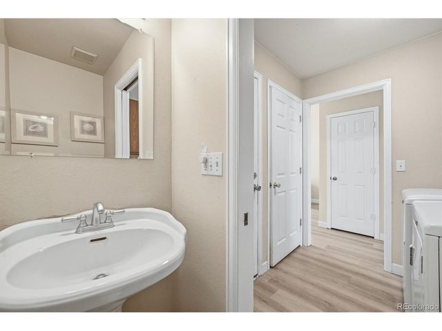 5524 S Zang St, Littleton, CO 80127