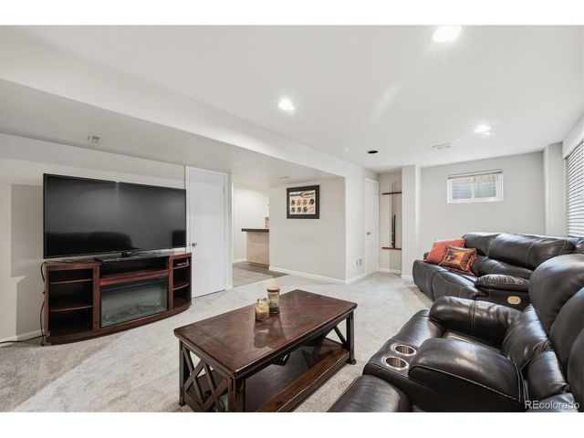 5524 S Zang St, Littleton, CO 80127