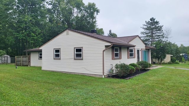 13031 Dorothy Drive, Chesterland, OH 44026