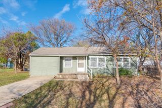1400 Wynn Terrace, Arlington, TX 76010