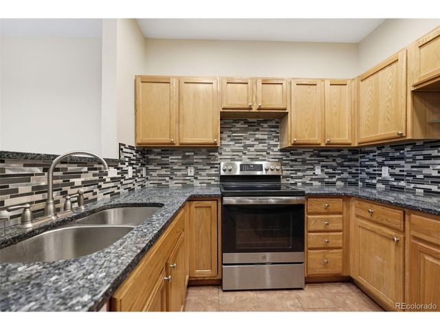 12474 E Tennessee Cir, Aurora, CO 80012