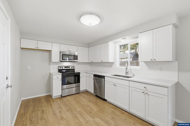 5663 Sugar Plum Av SE, Salem, OR 97306