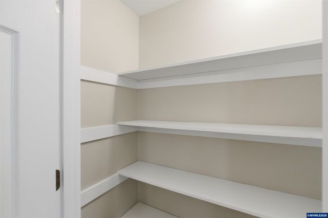 5663 Sugar Plum Av SE, Salem, OR 97306