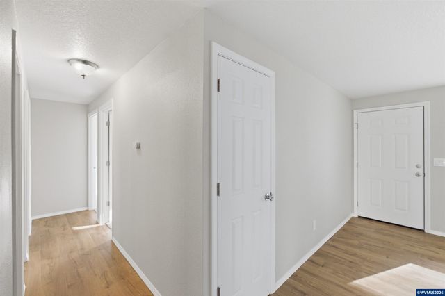 5663 Sugar Plum Av SE, Salem, OR 97306