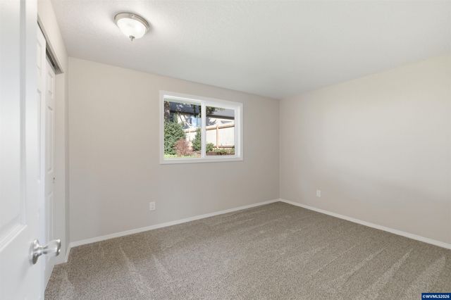 5663 Sugar Plum Av SE, Salem, OR 97306