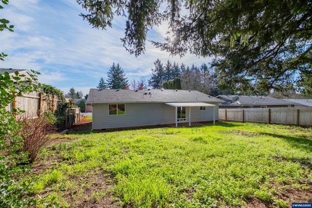 5663 Sugar Plum Av SE, Salem, OR 97306