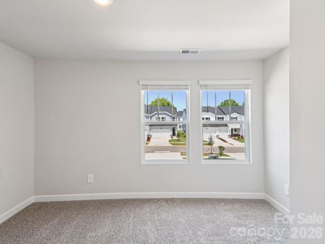 9049 Foggy Brook Loop, Charlotte, NC 28216