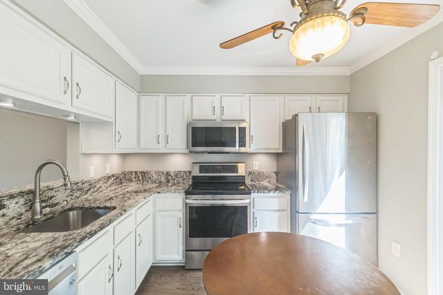 15076 MAPLE GLEN CT, Dumfries, VA 22025