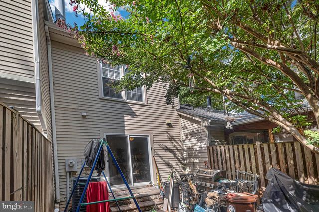 15076 MAPLE GLEN CT, Dumfries, VA 22025