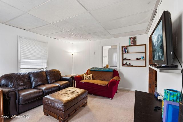 902 N Ella AVE, Sandpoint, ID 83864