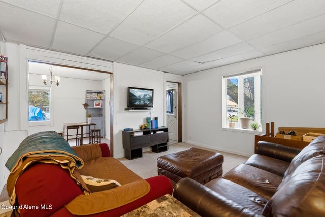 902 N Ella AVE, Sandpoint, ID 83864