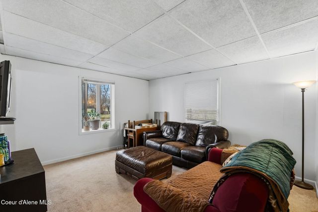 902 N Ella AVE, Sandpoint, ID 83864