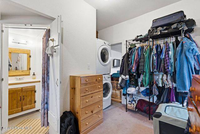 902 N Ella AVE, Sandpoint, ID 83864