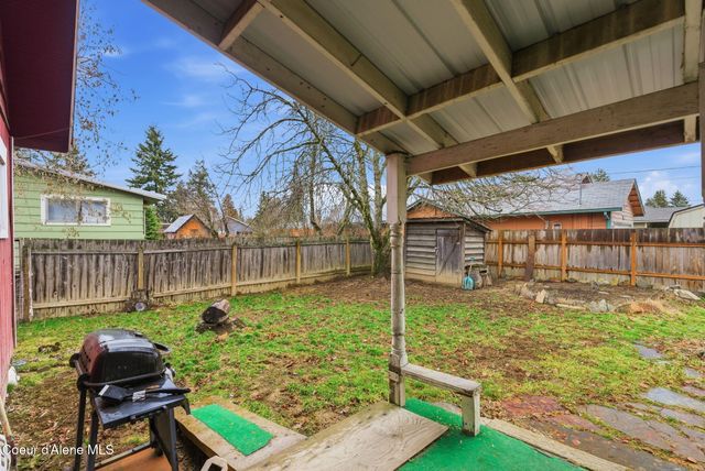 902 N Ella AVE, Sandpoint, ID 83864