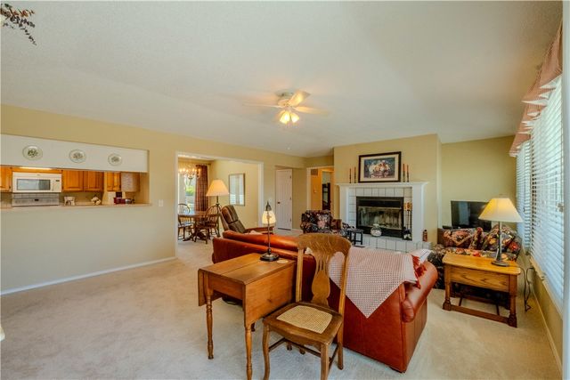 7 Cheviot Trace, Bella Vista, AR 72715