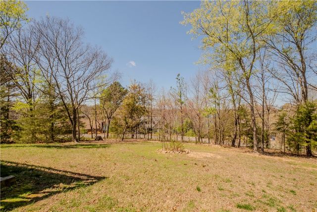 7 Cheviot Trace, Bella Vista, AR 72715